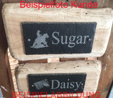 Individuelles Schiefer Boxenschild mit Islandpferd – Hochwertige Lasergravur für deine Pferdebox! Box021
