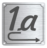 Hausnummernschild mit Nummer und Richtungspfeil (viele Varianten)